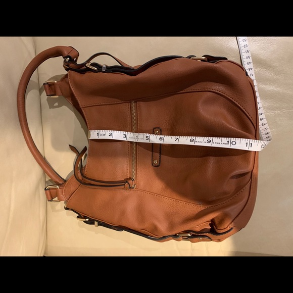 Brown  zippered purse - Picture 9 of 10